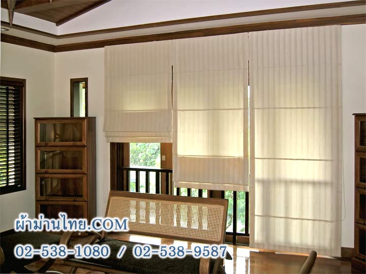 2402 ม่านแบบพับสีครีมมีลายในตัว